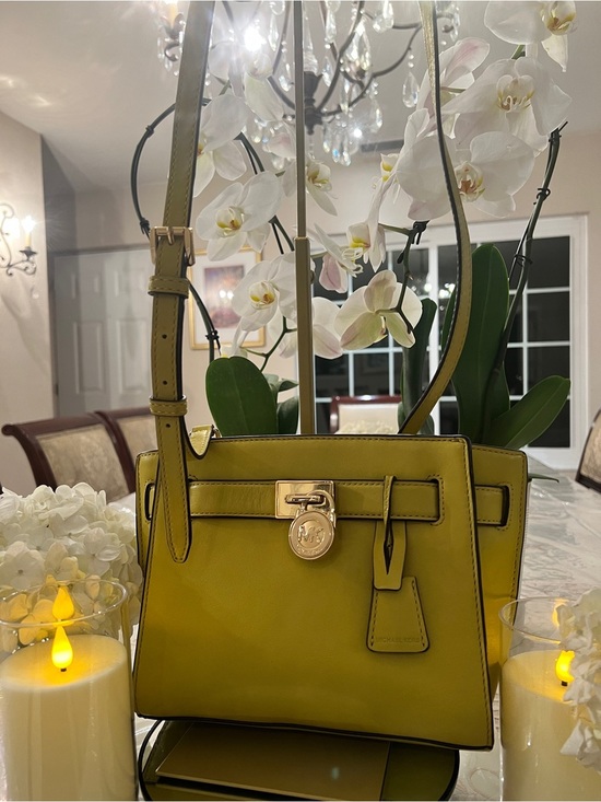 Michael Kors Handbags - Michael Kors Hamilton Citron Yellow Satchel Crossbody Bag
